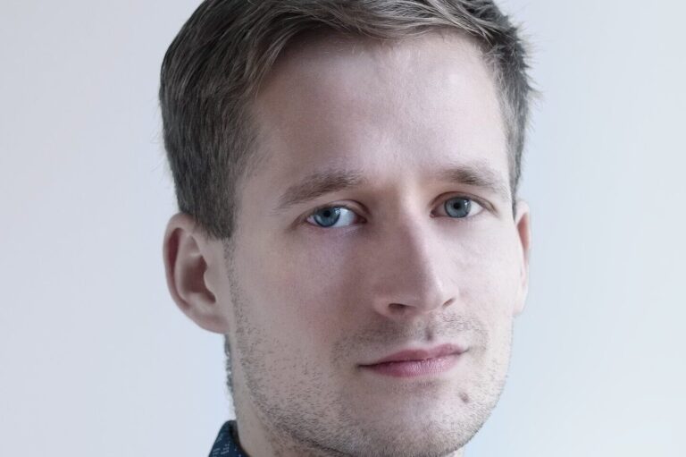 Simonas Naulickas, interview about the emotional wellbeing support at workplace. Mindletic Blog